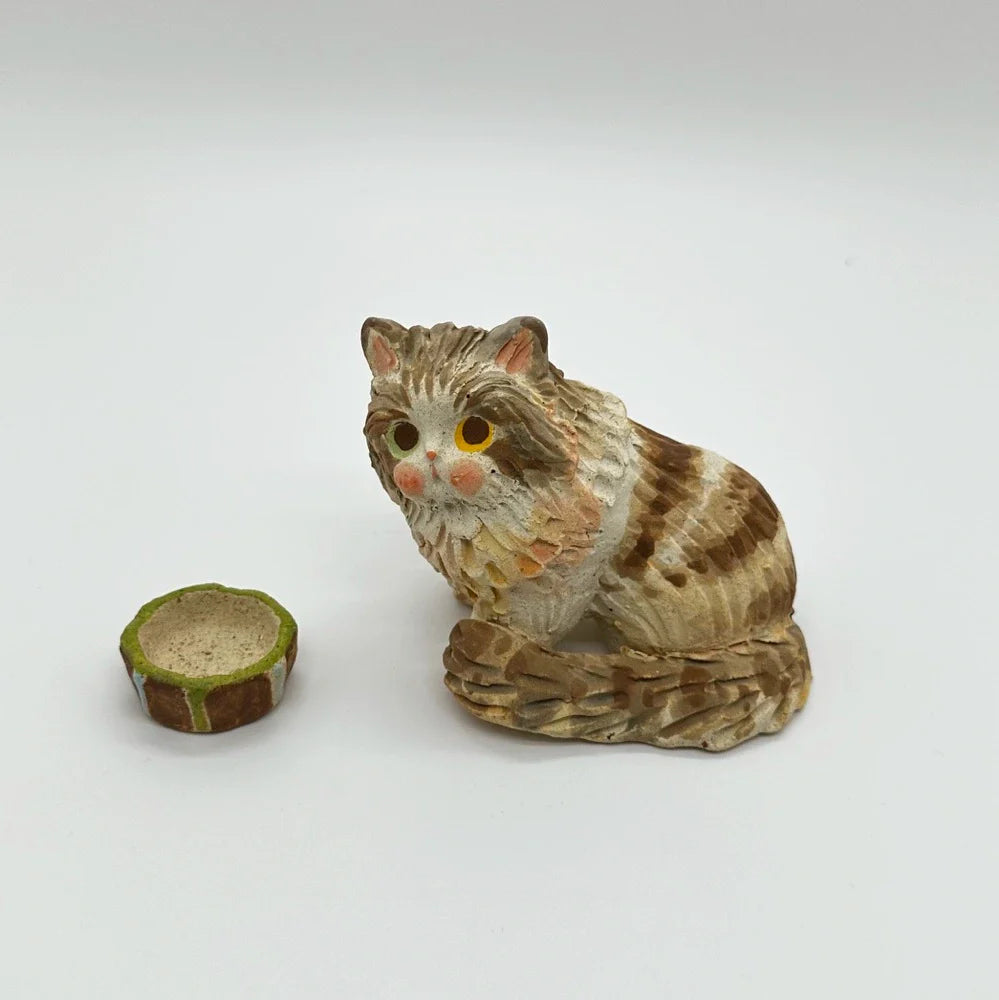 Multifunctional Cat Sculpture Incense Holder & Candleholder